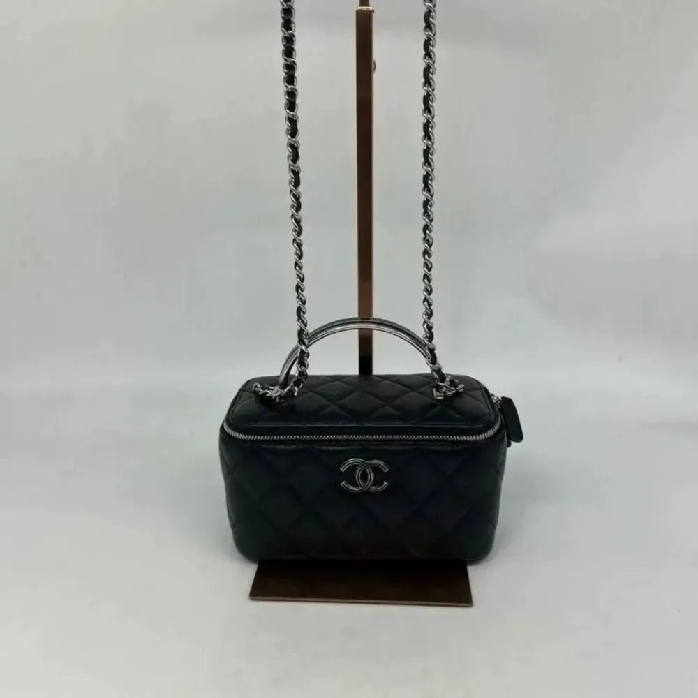 Chanel Women Pre-Loved Bag Very Good Condition